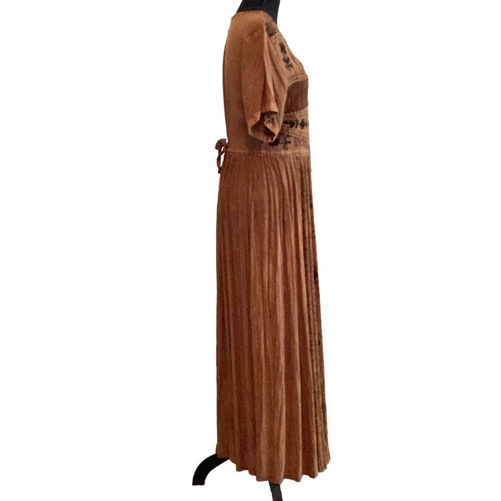 Midi Dresses Size M - Picture 3 of 15